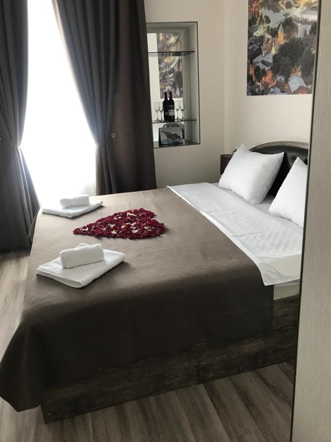 Sweet Rooms Inn Тбилиси Екстериор снимка