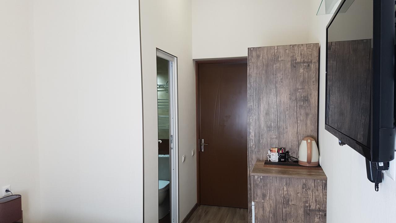 Sweet Rooms Inn Тбилиси Екстериор снимка