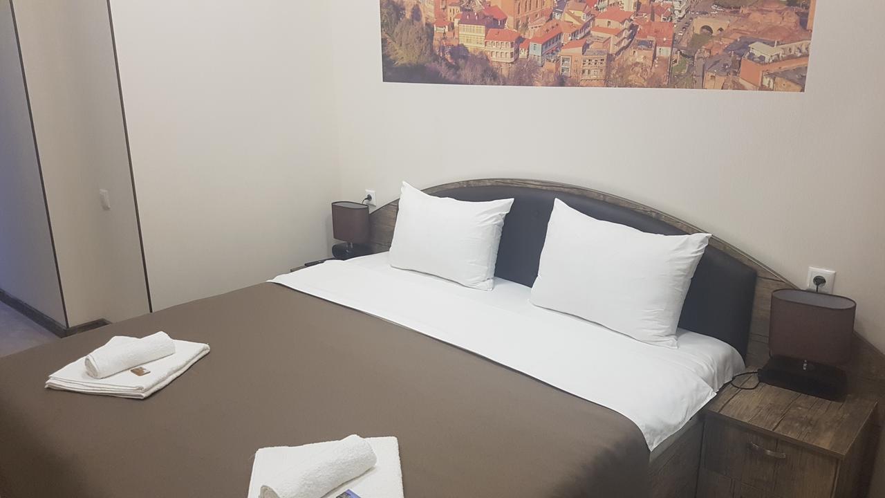 Sweet Rooms Inn Тбилиси Екстериор снимка