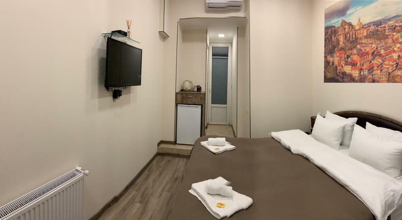Sweet Rooms Inn Тбилиси Екстериор снимка